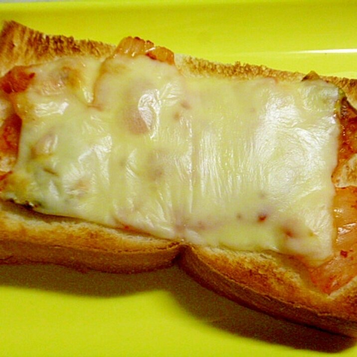 簡単 食パンでおつまみ キムチとチーズのトースト レシピ 作り方 By みずたまsweet 楽天レシピ 簡単 食パンでおつまみ キムチとチーズのトースト レシピ 作り方 By みずたまsweet 楽天レシピ